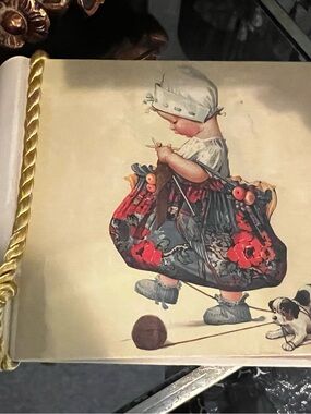Terra Traditions Vintage-Style photo album with Rope Detail 9x13